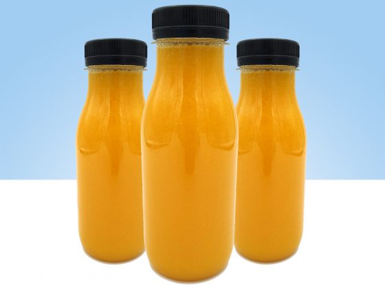 zumo recien exprimido mango naranja
